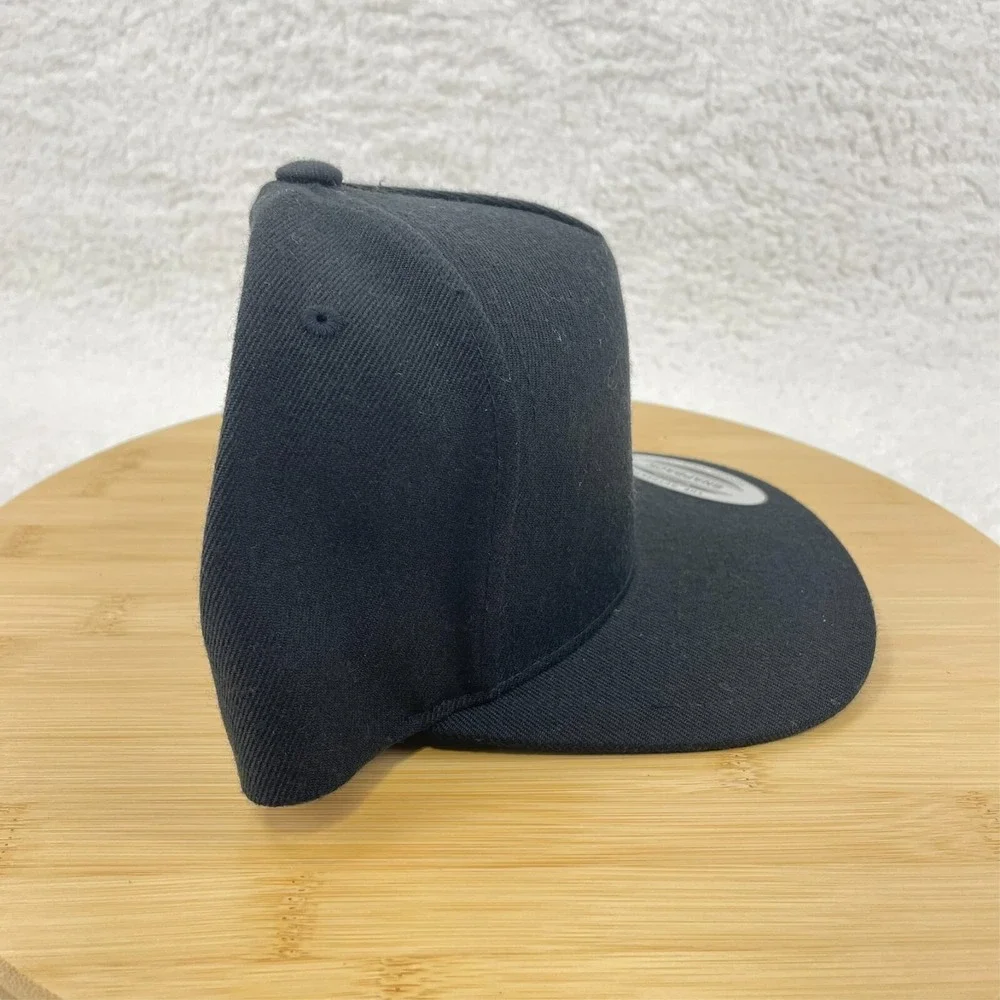 Yupoong Classics Trucker Hat Baseball Cap Black Skull SnapBack - Picture 5 of 8